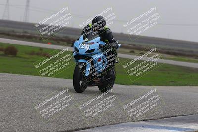 media/Nov-30-2025-TrackDaz (Sun) [[d8b22663df]]/B Group/Session 5 (Wheelie Bump)/